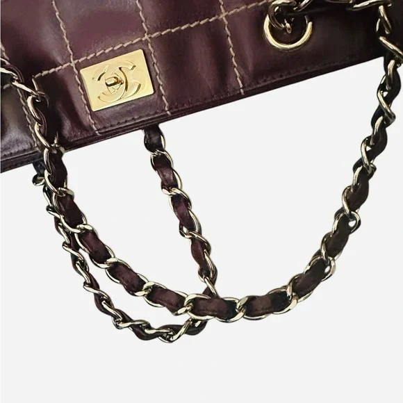 CHANEL Quilted Brown Leather Tote with Gold Chain Handles - Picture 9 of 16